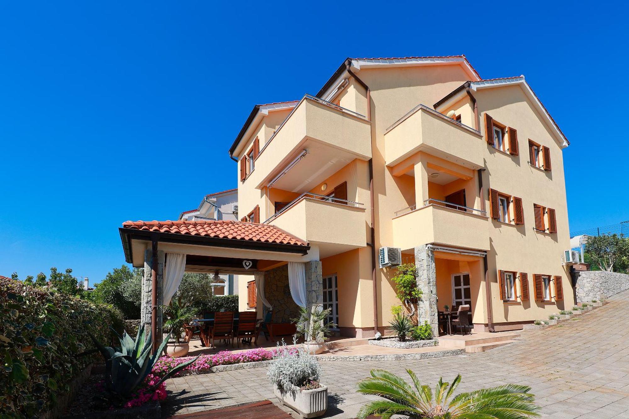 Apartments Omanovic Čižići Zewnętrze zdjęcie